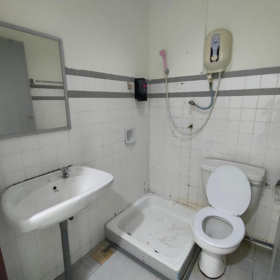 Best One Hotel Малакка Экстерьер фото