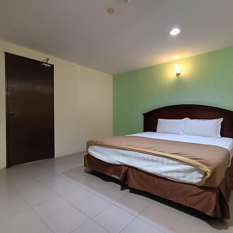 Best One Hotel Малакка Экстерьер фото